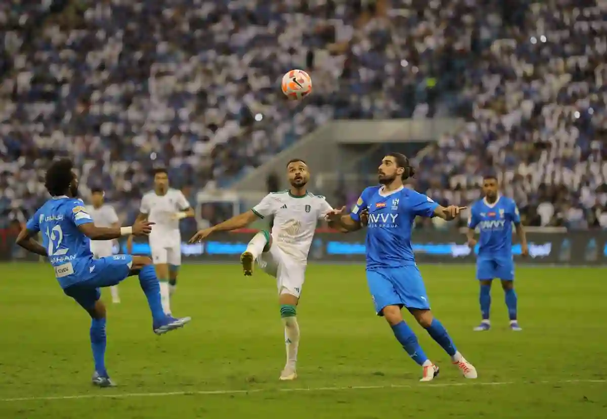 الهلال