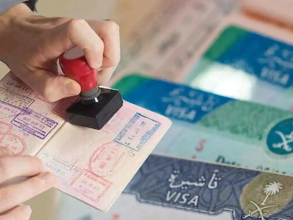 خطوات وشروط الحصول على تأشيرة الزيارة العائلية في السعودية بطريقة مضمونة