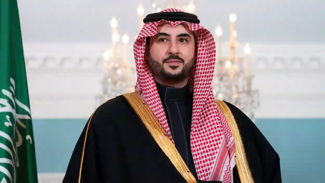 وزير الدفاع السعودي 